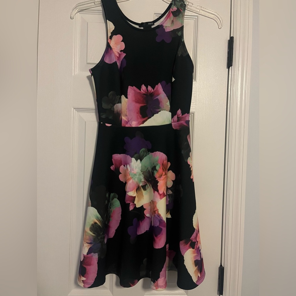 Women’s Small Aqua Brand Floral Skater Dress